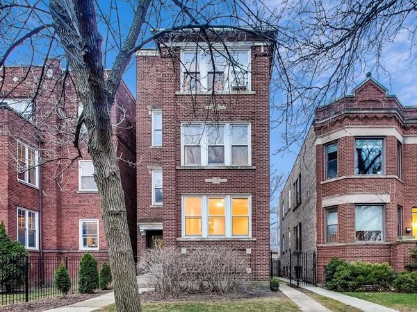 2621 W Leland Avenue, Unit 1, Chicago, IL 60625