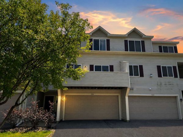 9110 Comstock Lane N, Maple Grove, MN 55311