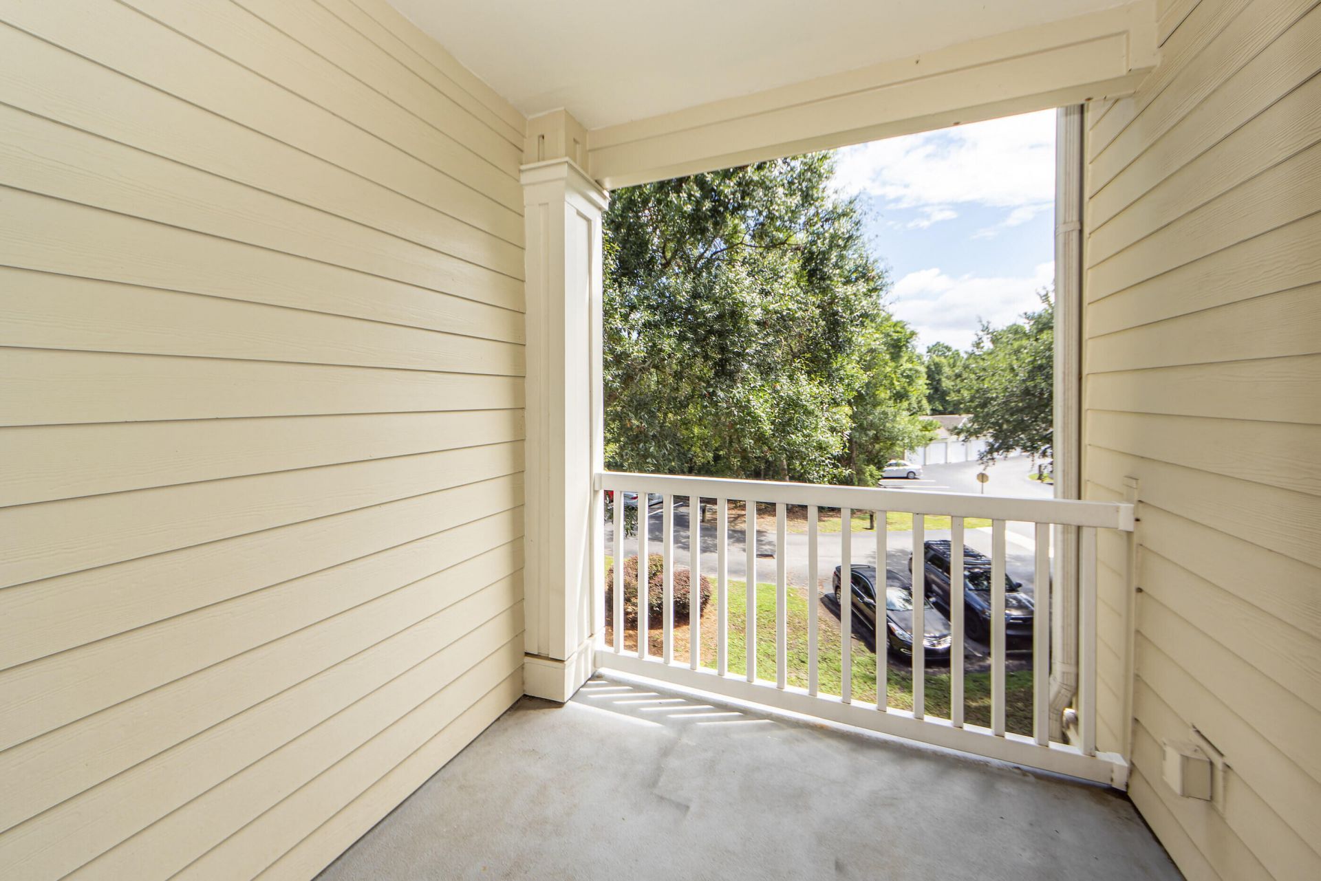 700 Daniel Ellis Drive Photo 17