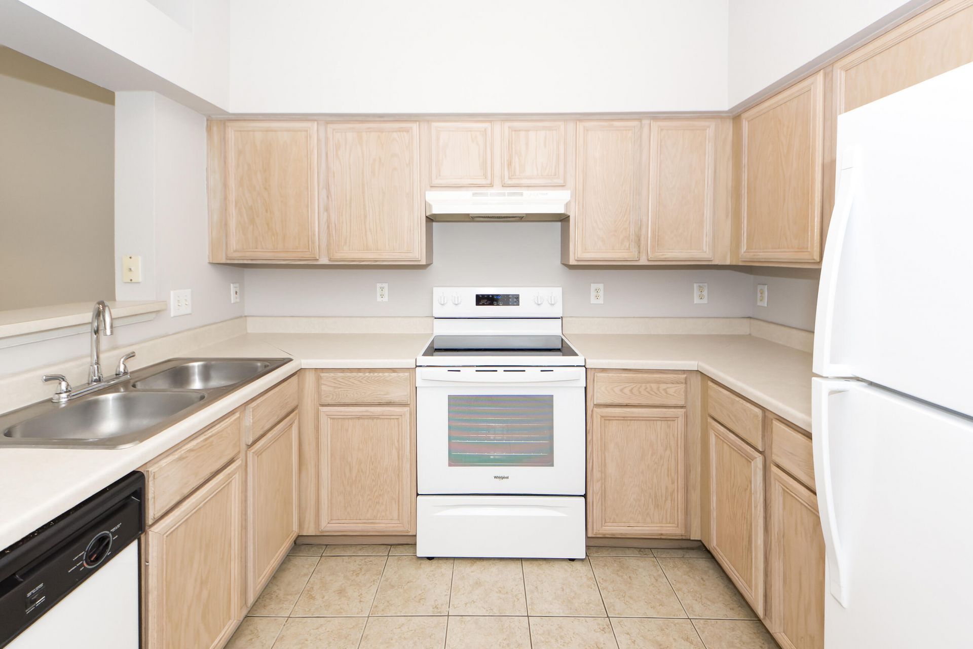 700 Daniel Ellis Drive Photo 8