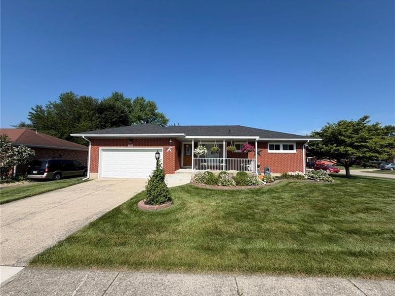 4605 Laredo Street, Moorefield Township, OH 45503 Photo 2