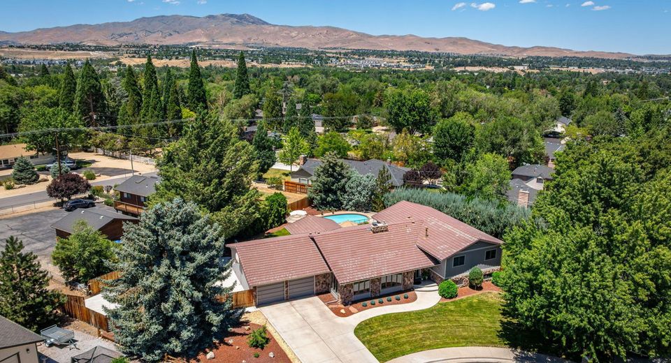 1505 Krupp Circle, Reno, NV 89509 Photo