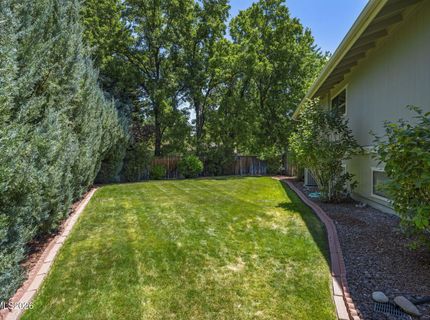 1505 Krupp Circle, Reno, NV 89509 Photo