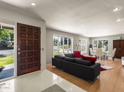 1505 Krupp Circle, Reno, NV 89509 Photo