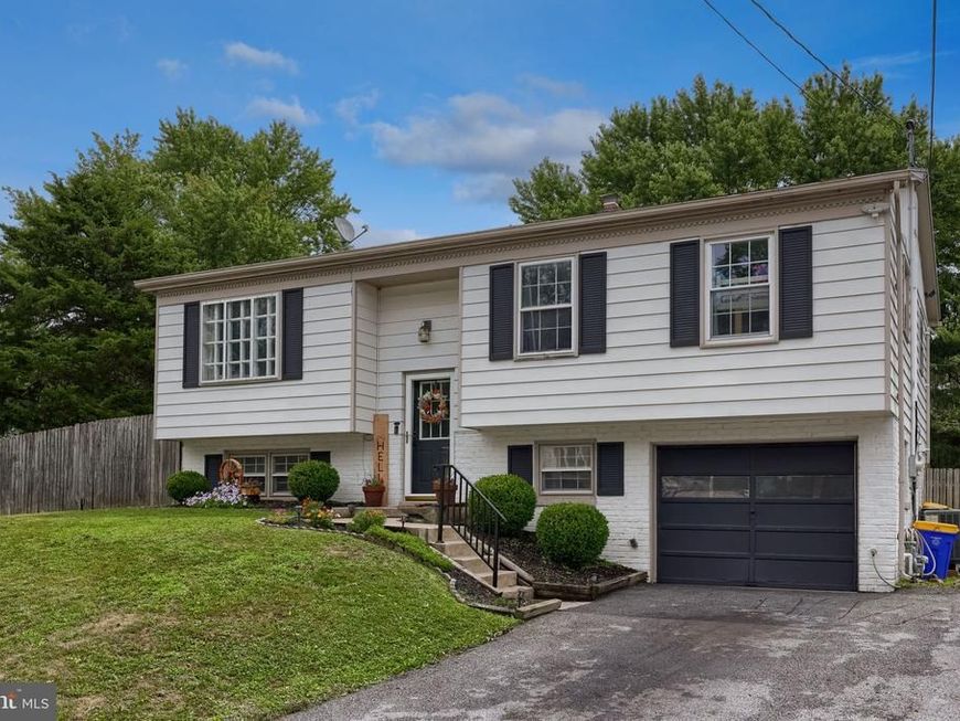 2520 Log Cabin Road, York, PA 17408 Main Photo