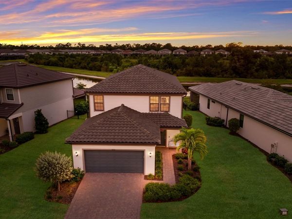 6072 BAYWOOD COURT, LAKEWOOD RANCH, FL 34211