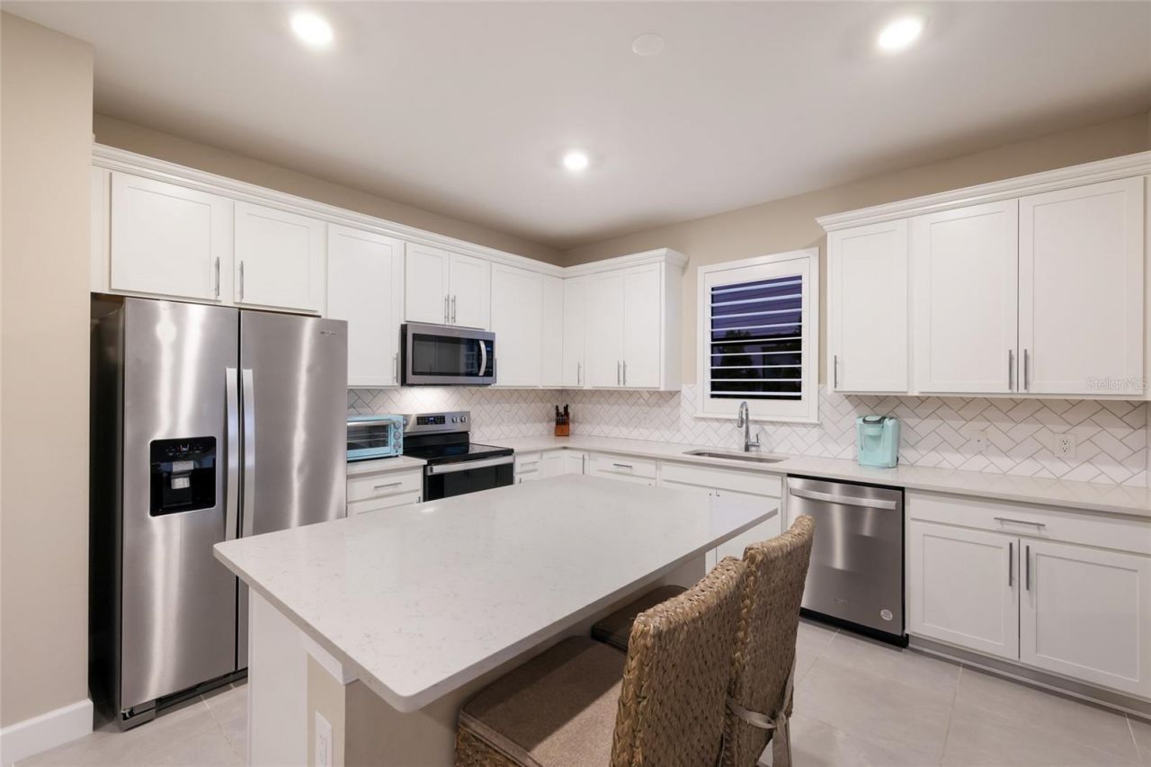 6072 Baywood Court, Lakewood Ranch, FL 34211 Photo
