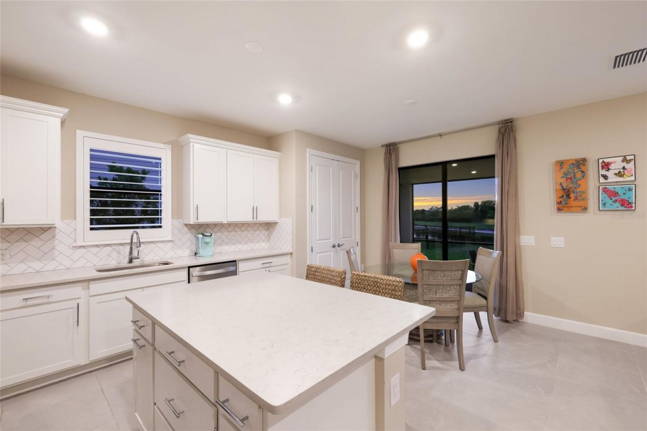 6072 Baywood Court, Lakewood Ranch, FL 34211 Photo