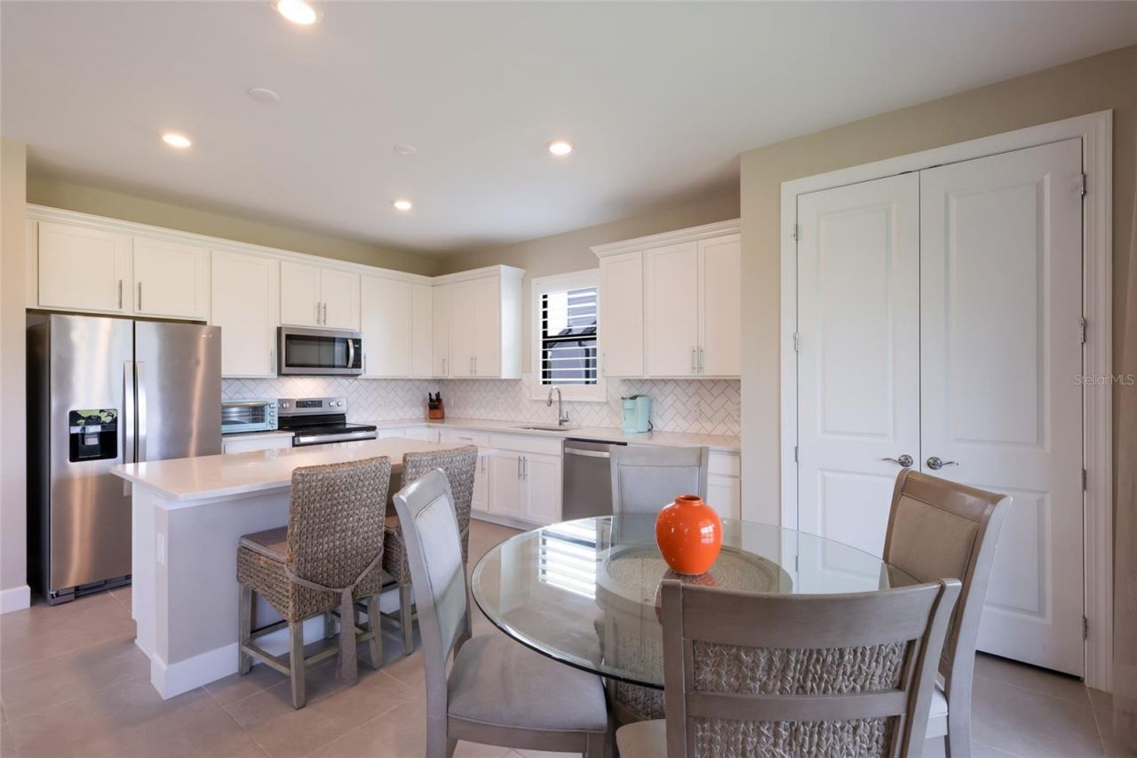 6072 Baywood Court, Lakewood Ranch, FL 34211 Photo