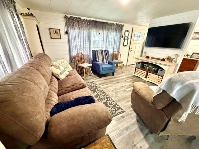 11097 NW 114th Street , Chiefland, FL 32626 Photo