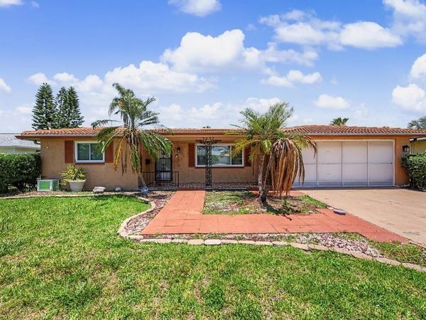 3837 TOPSAIL TRAIL , NEW PORT RICHEY, FL 34652