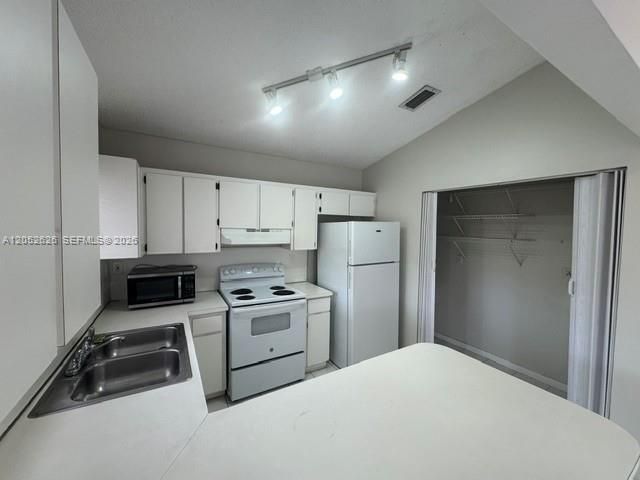 13073 SW 150th Ter , Miami, FL 33186 Photo