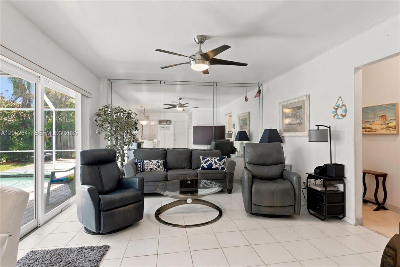 8 Castle Harbor Is, Fort Lauderdale, FL 33308 Photo