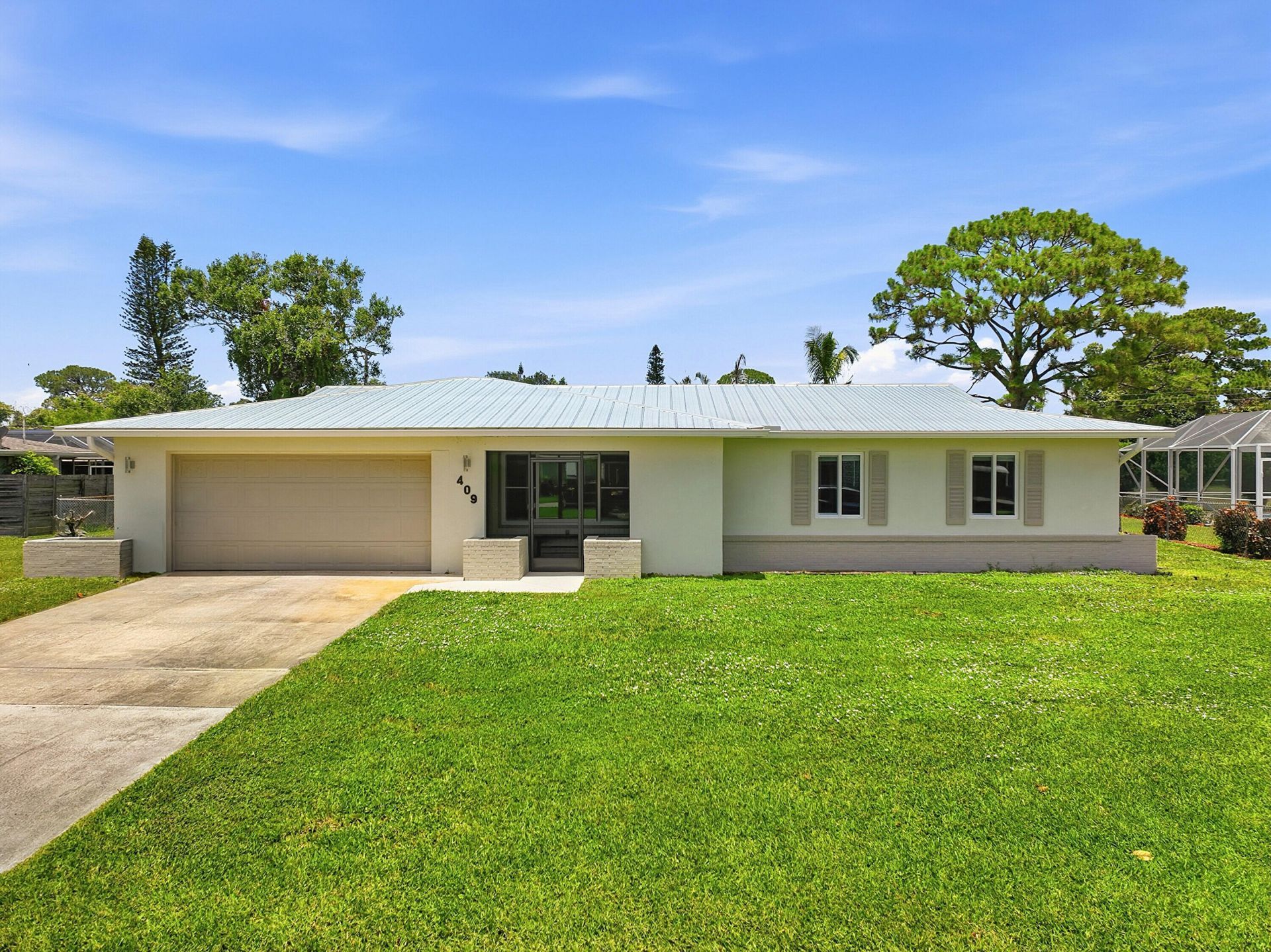 409 SE Gasparilla Avenue, Port Saint Lucie, FL 34983 Photo