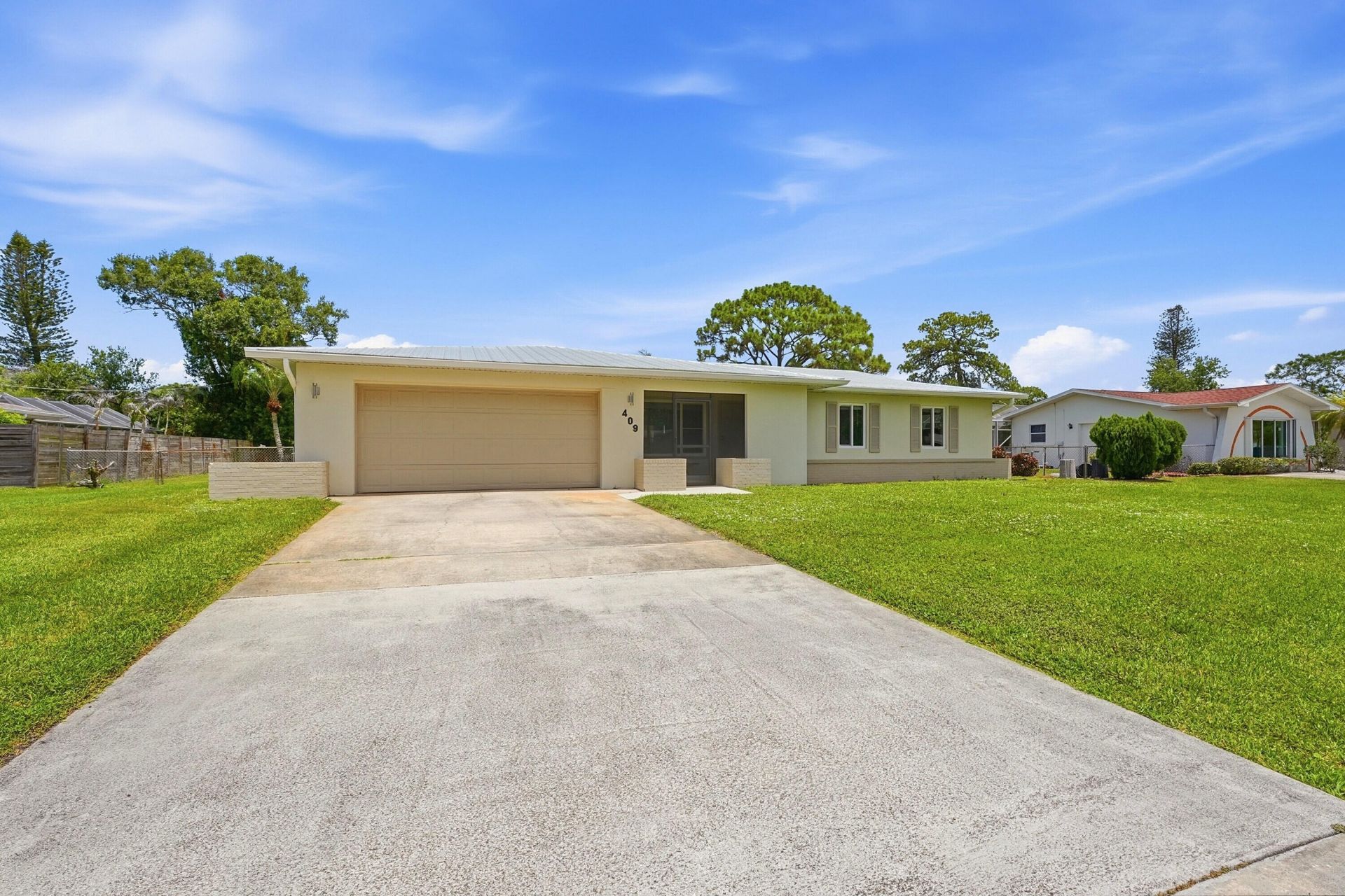 409 SE Gasparilla Avenue, Port Saint Lucie, FL 34983 Photo