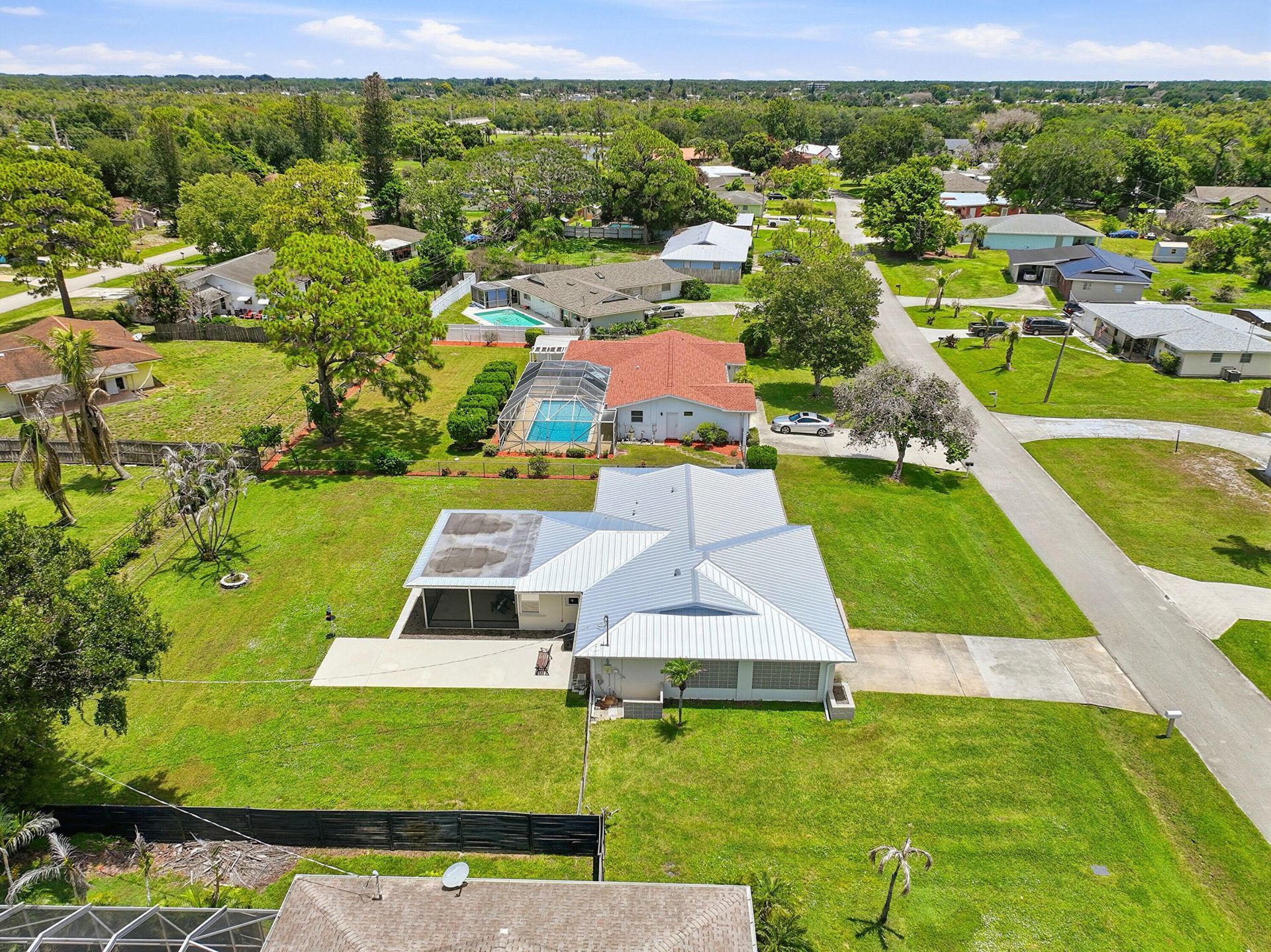 409 SE Gasparilla Avenue, Port Saint Lucie, FL 34983 Photo