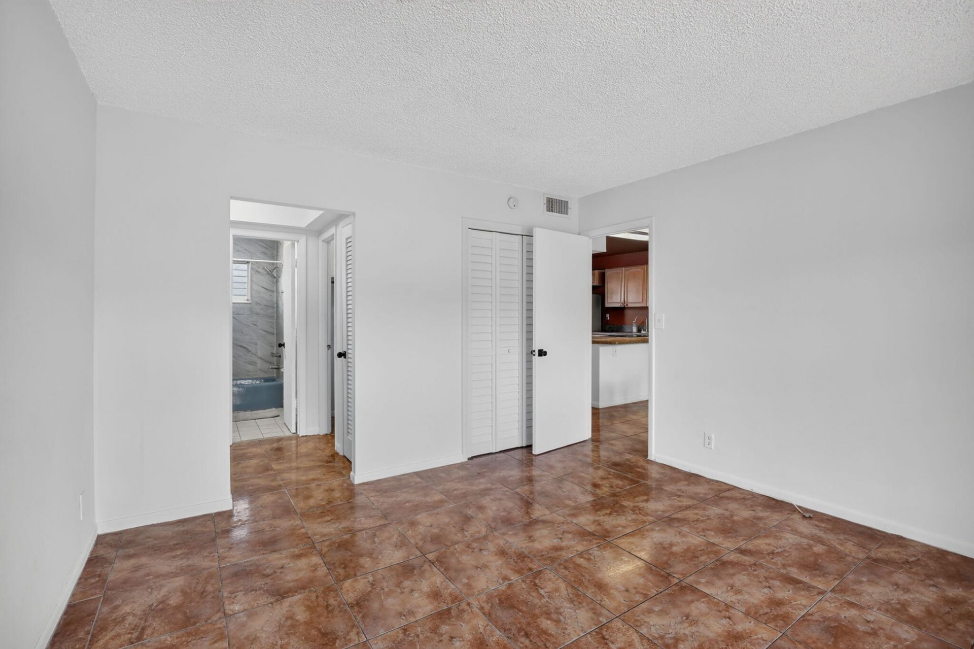 2200 Park Lane, Unit 208, Hollywood, FL 33021 Photo