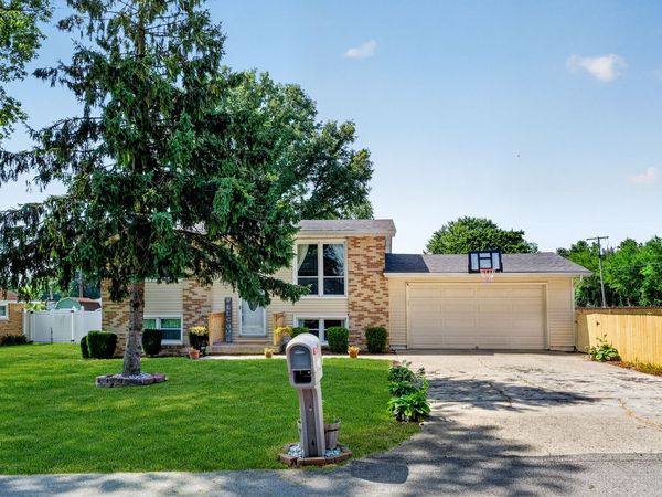 113 Mulberry , Chesterfield, IN 46017