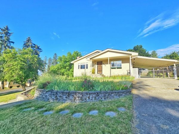 825 N Jefferson St, Colville, WA 99114