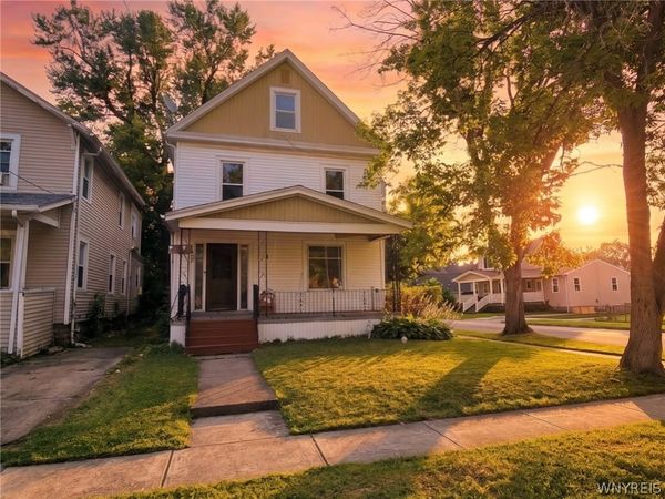 203 78th Street , Niagara Falls, NY 14304