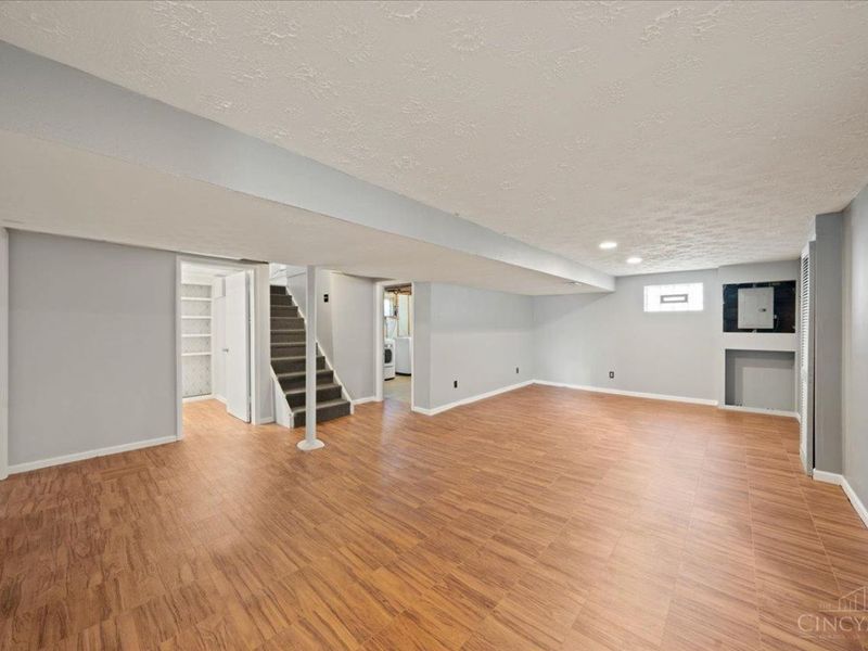 7823 Greenbriar Lane, Madeira, OH 45243 Photo 22
