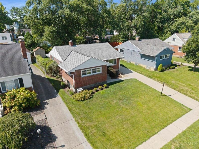 7823 Greenbriar Lane, Madeira, OH 45243 Photo 33