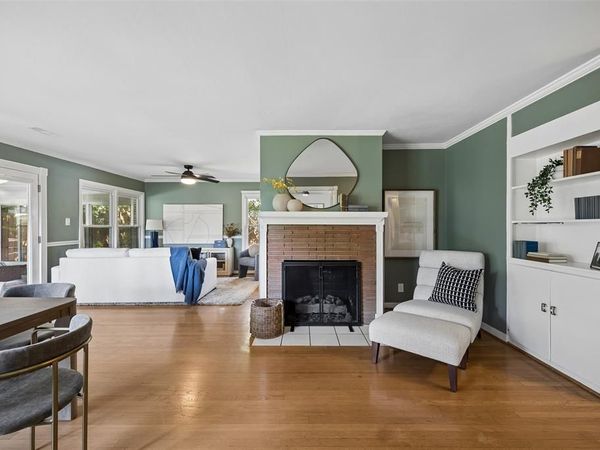 504 Monssen Drive, Dallas, TX 75224