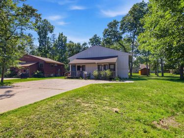 30325 N Pinewood Drive, Pequot Lakes, MN 56472