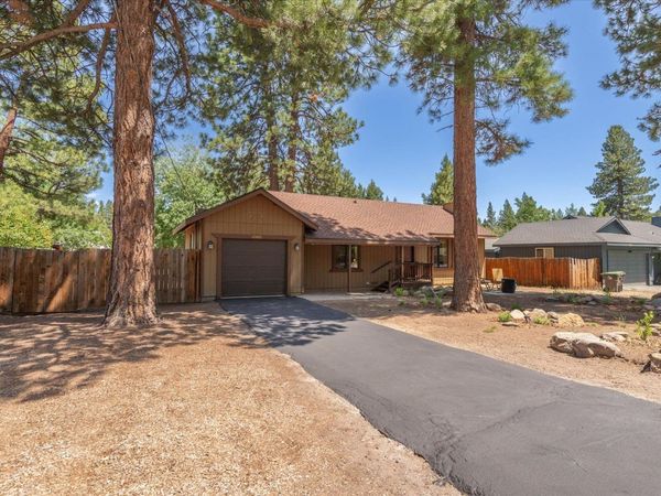 10480 Evensham Place , Truckee, CA 96161