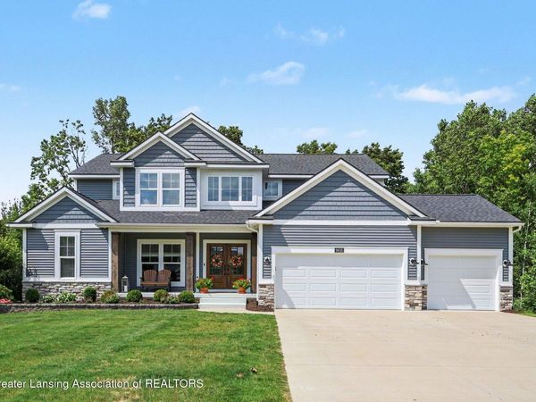 9635 Tobermory Drive, Haslett, MI 48840
