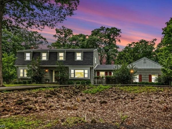 891 Sherwood Rd, Bridgewater, NJ 08807