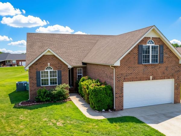 547 Faxon Ct, Murfreesboro, TN 37128