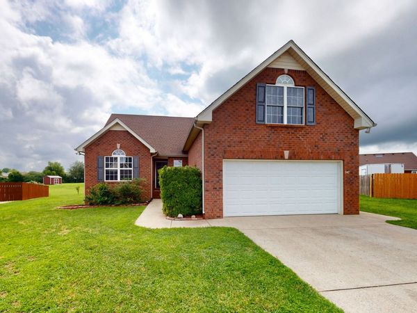 547 Faxon Ct, Murfreesboro, TN 37128
