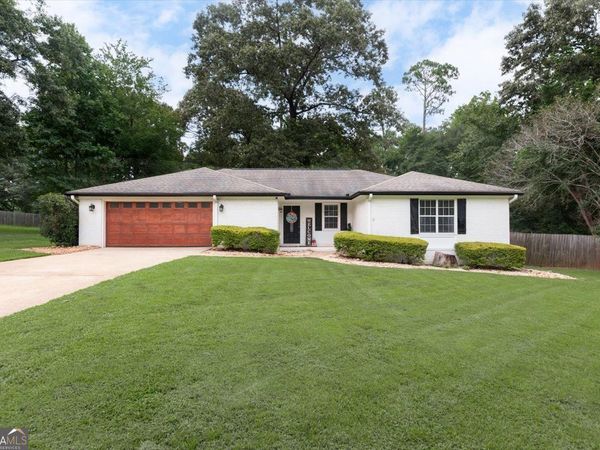 214 Forest Mill Drive, Warner Robins, GA 31088