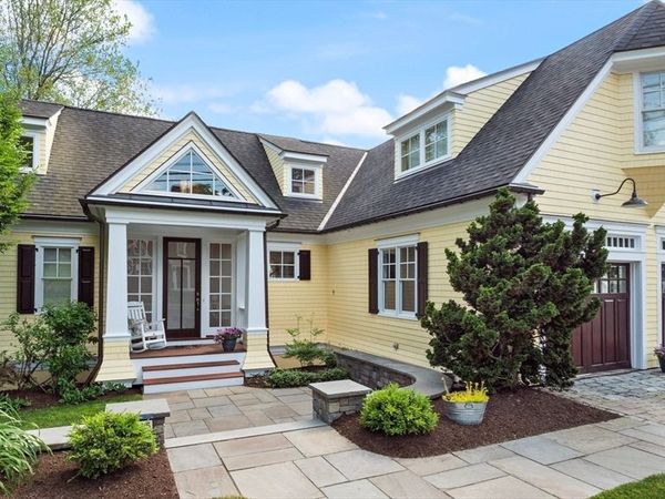 435 Main Street, Amesbury, MA 01913