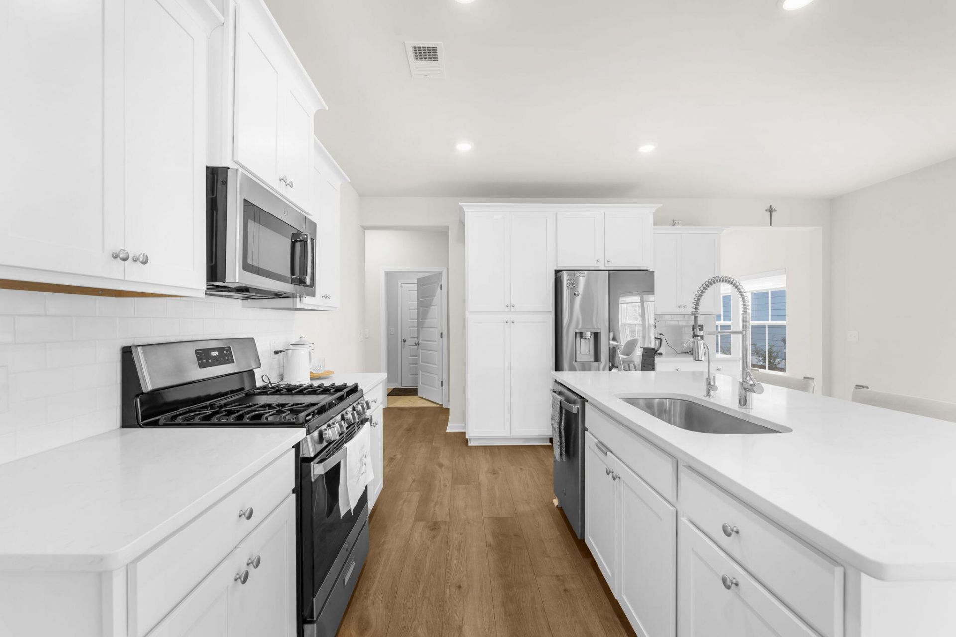168 Norses Bay Court Photo 4