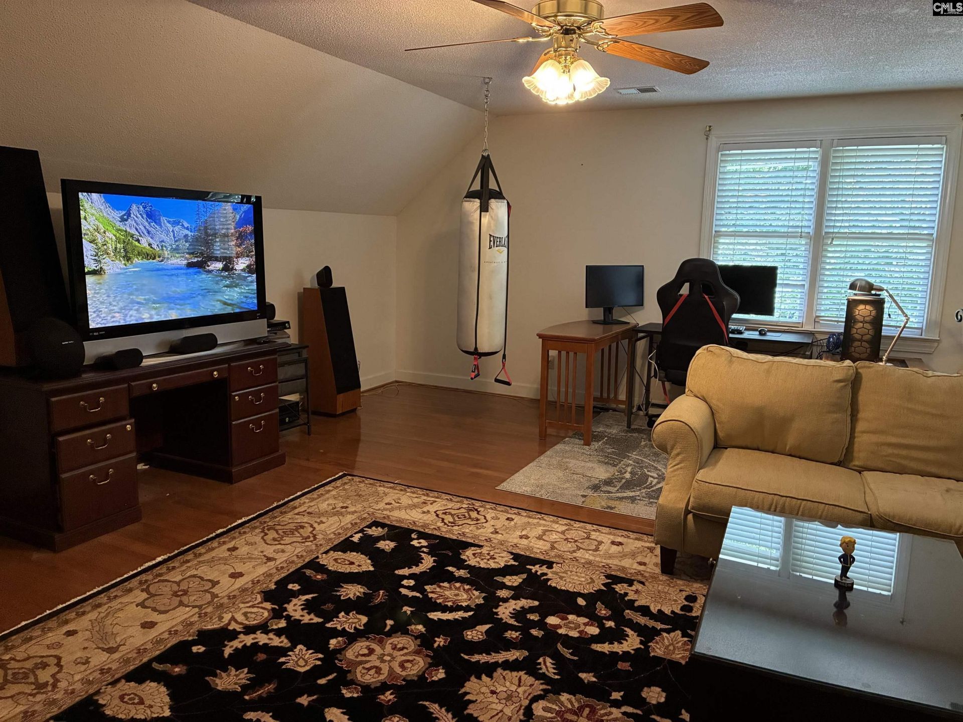 200 Wild Azalea Court Photo 9