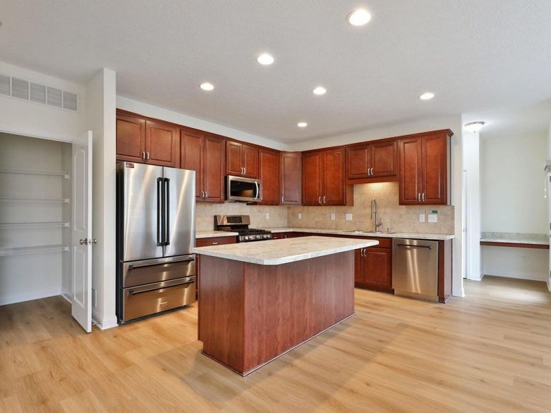 6138 Prosen Drive , Westerville, OH 43081 Photo 5
