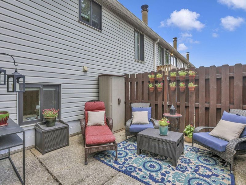 421 E North Street, Unit C1, Worthington, OH 43085 Photo 24