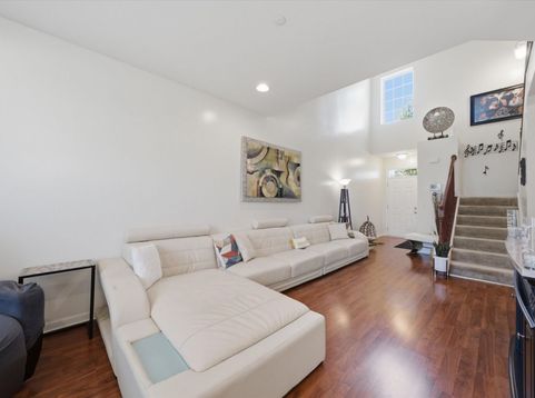 Main Photo