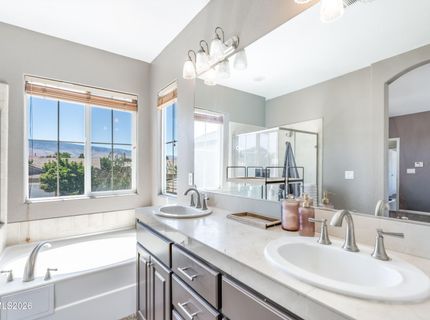 10566 French Meadows Way, Reno, NV 89521 Photo