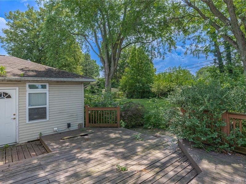 851 Weybridge Drive, Springfield, OH 45503 Photo 33