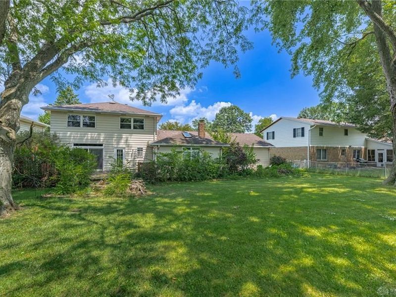 851 Weybridge Drive, Springfield, OH 45503 Photo 37