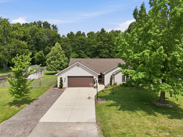 2216 W Shoaff Road, Huntertown, IN 46748