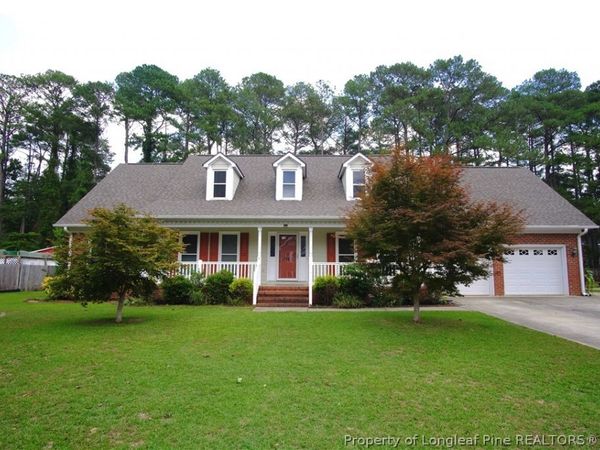 1987 Penrose Drive, Fayetteville, NC 28304