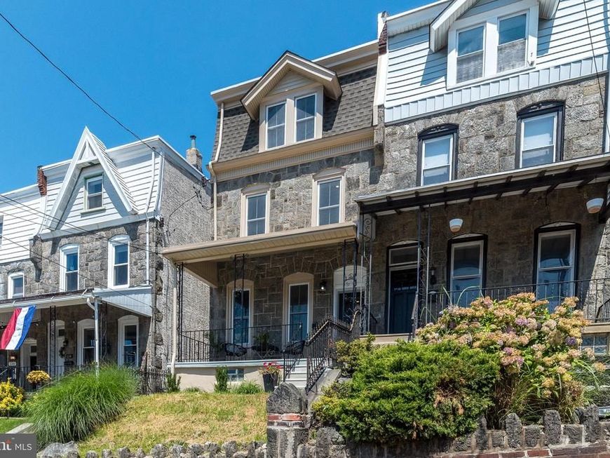 160 Shurs Lane, Philadelphia, PA 19127 Main Photo