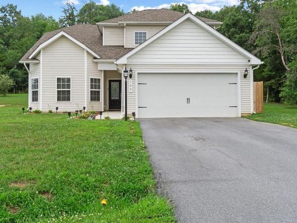 165 RAPPAHANNOCK RUN, FALLING WATERS, WV 25419