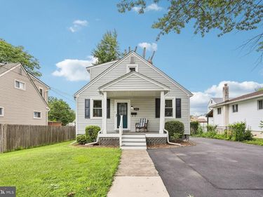 830 PENN AVENUE, GLENSIDE, PA 19038