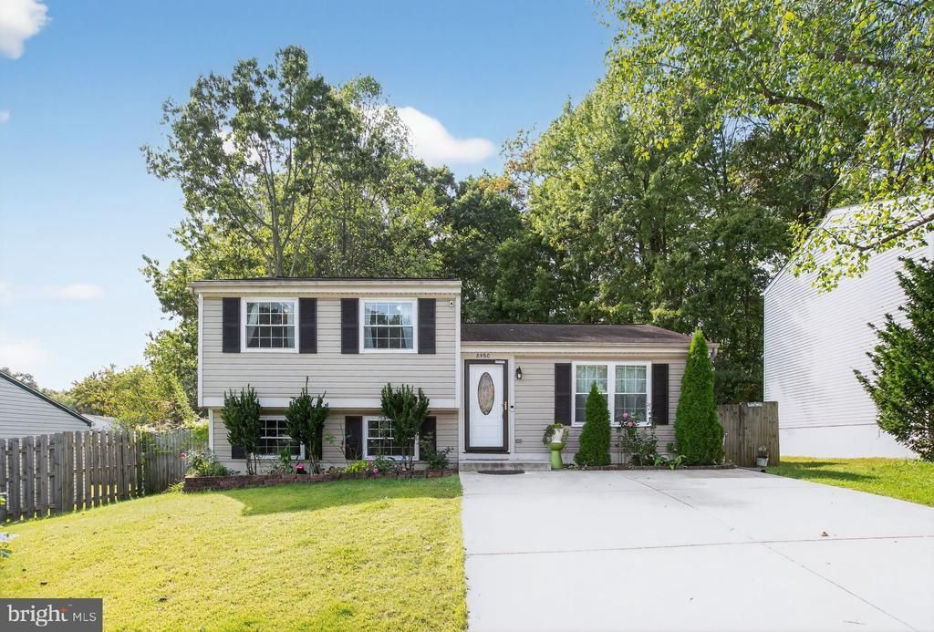 8460 Rippled Creek Court , Springfield, VA 22153 Main Photo