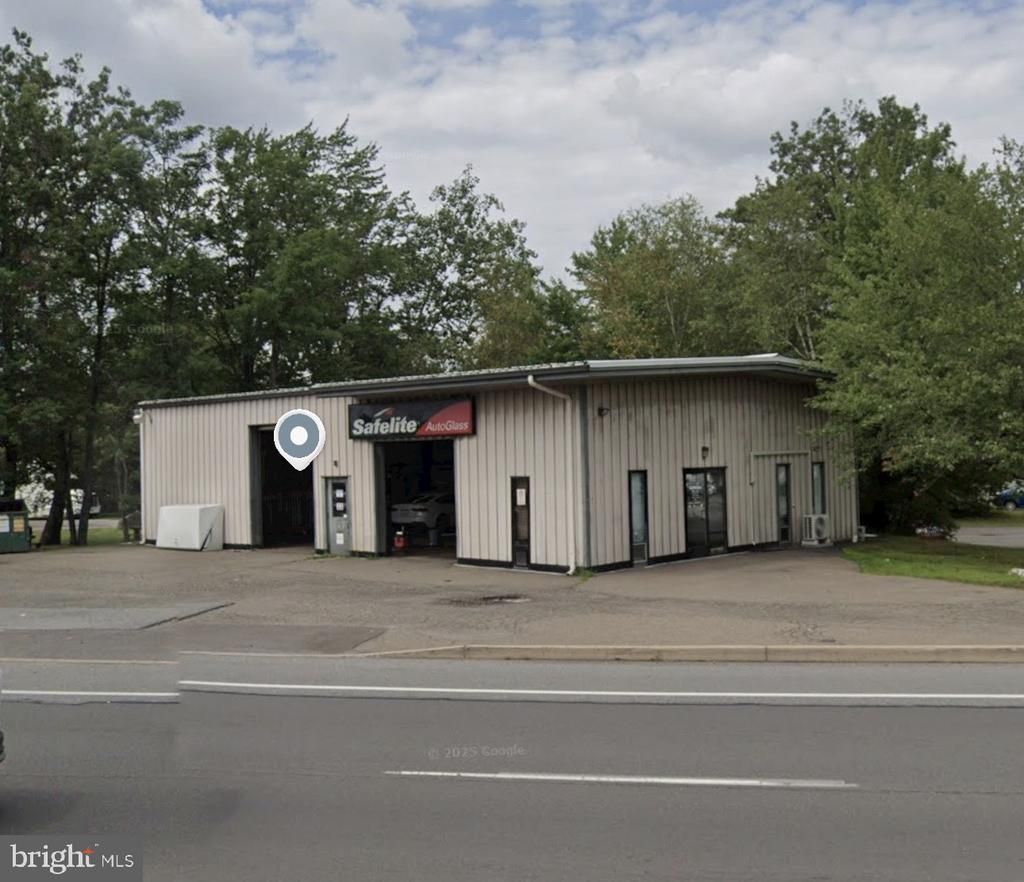 533 CAN DO EXPY , HAZLE TOWNSHIP, PA 18202